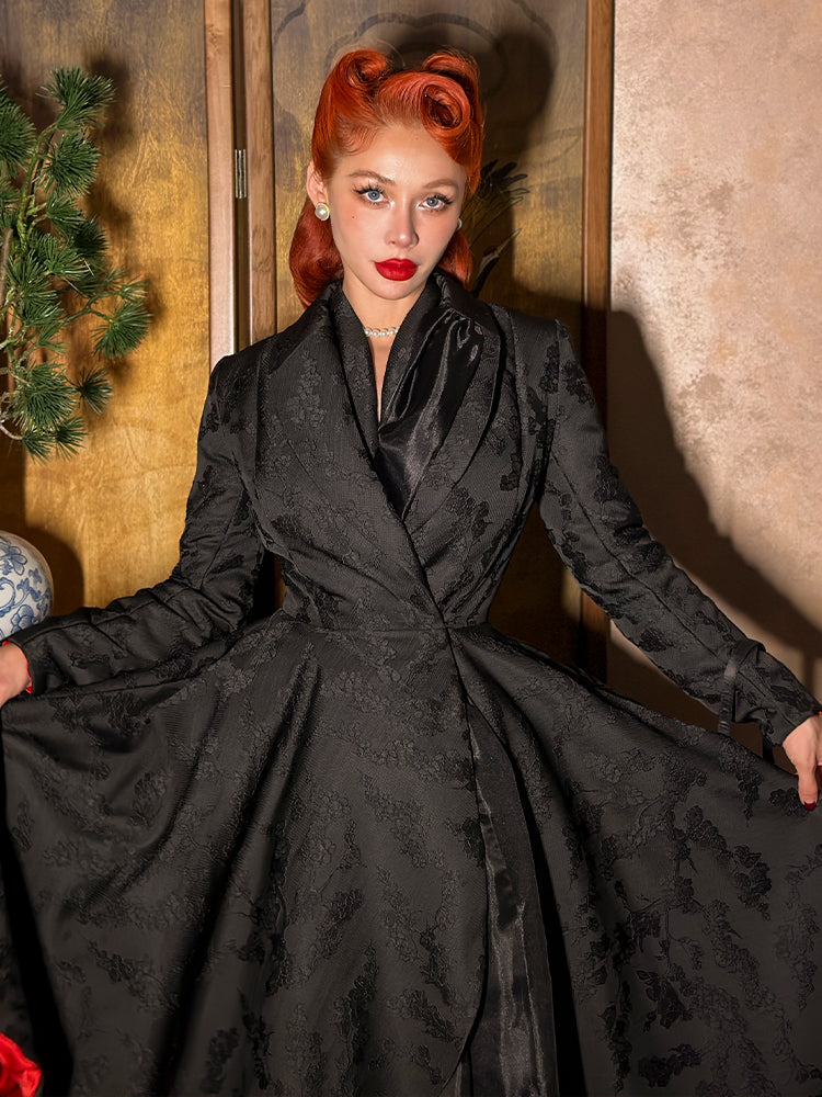 Le Palais Vintage  Lace Dark Pattern Waist Black Slim Skirt Coat-CHASE