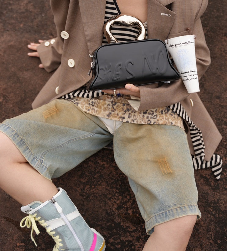 IUBALLET Niche Handle Letter Tote Leather Irregular Baguette Bag - CHARGED.