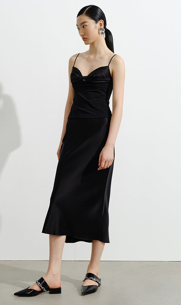 COMME MOI  Summer Women's Black Knitted Kink Camisole - ALICE.