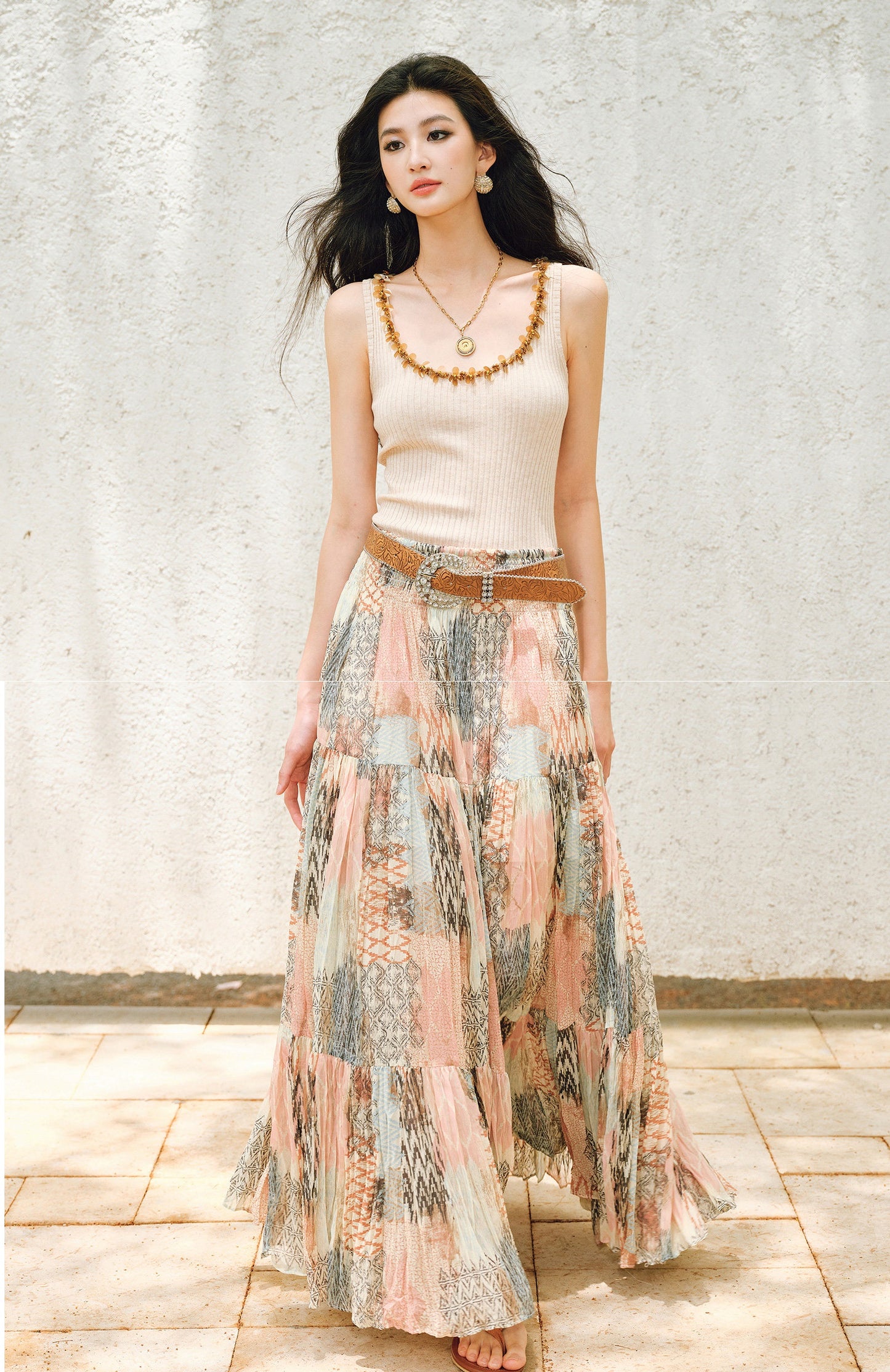 WANGXO |Diamond Bright Silk Webbing with Pit Texture Finish Knitted Vest -LYRA