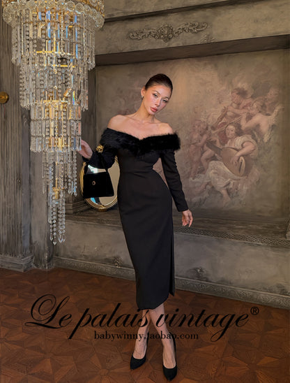 Le Palais Vintage  Elegant Black Fur Collar Off-the-shoulder Little Black Dress-MEE.