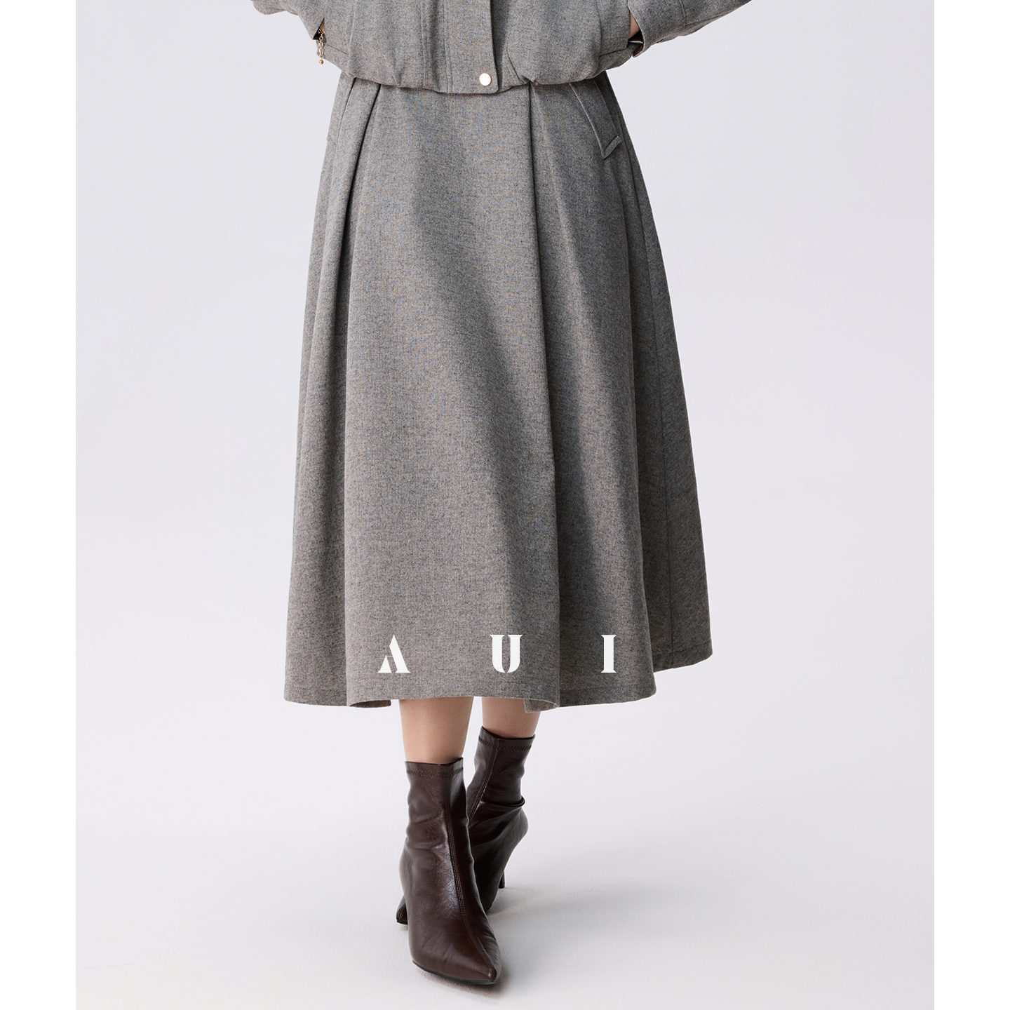 AUI Sheep Wool Black Turtleneck Sweater Slim Knit Base Jacket -  Su-Ho.