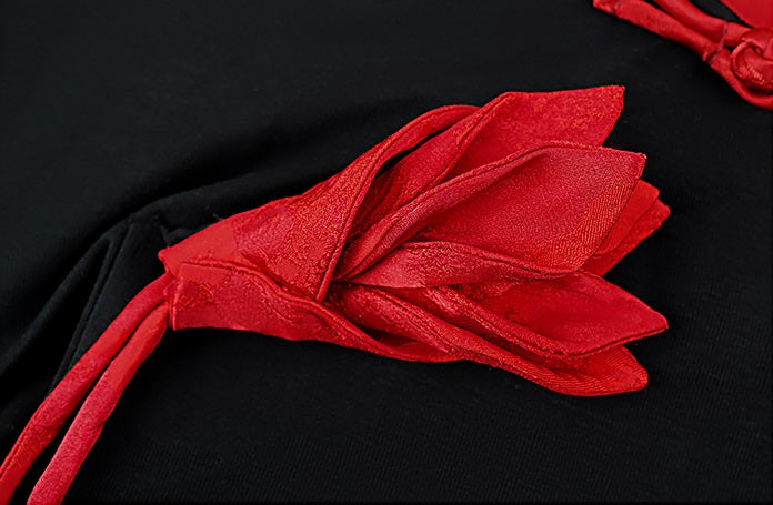 HECO Polyester Handmade Flower Mandarin Neckline Short Sleeve  Black T-Shirt - EVE.