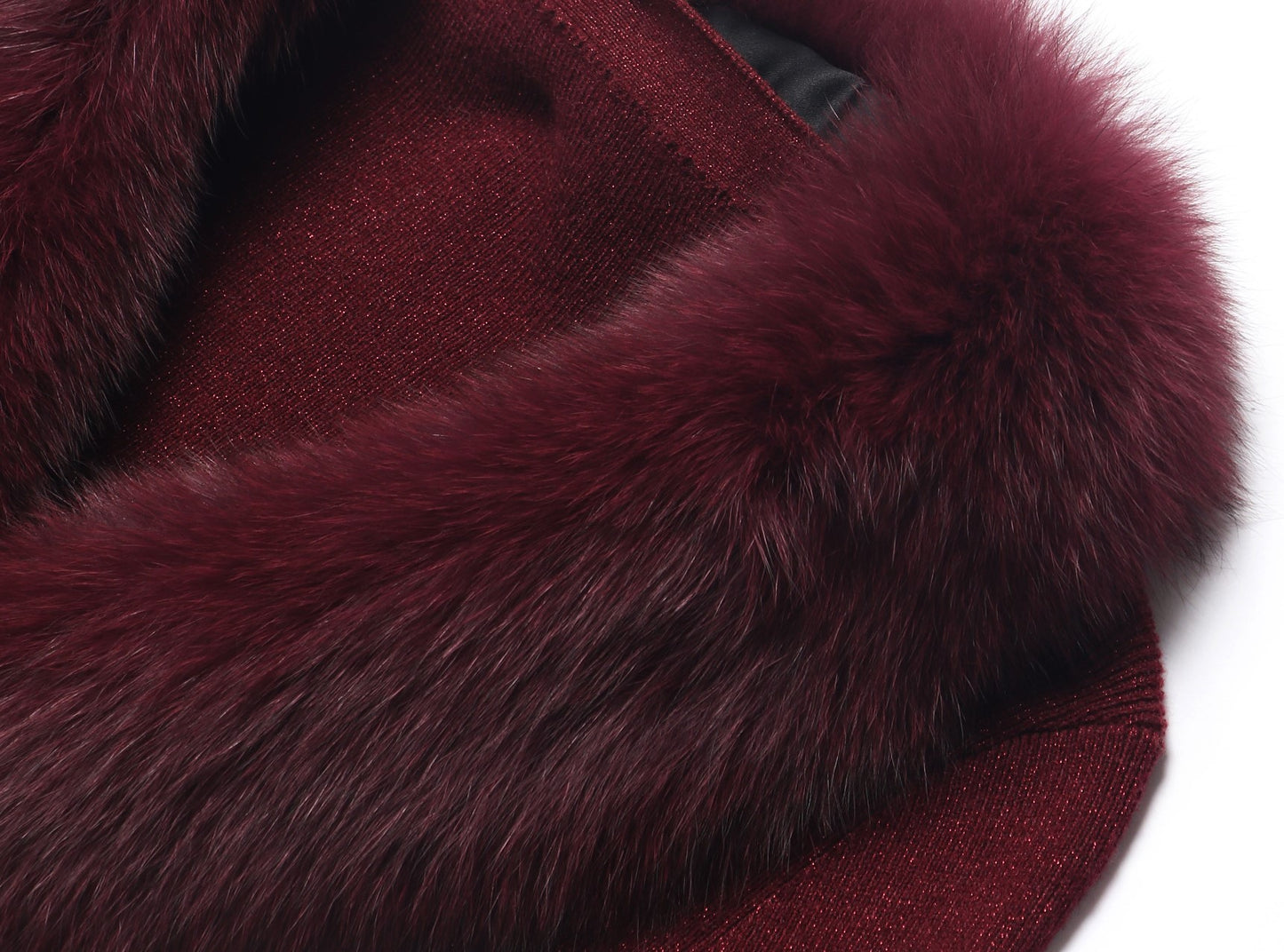 WANGXO | Luxury Wool Fixed Dyeing with Detachable Fox Fur Collar Knitted Top- JUNE.