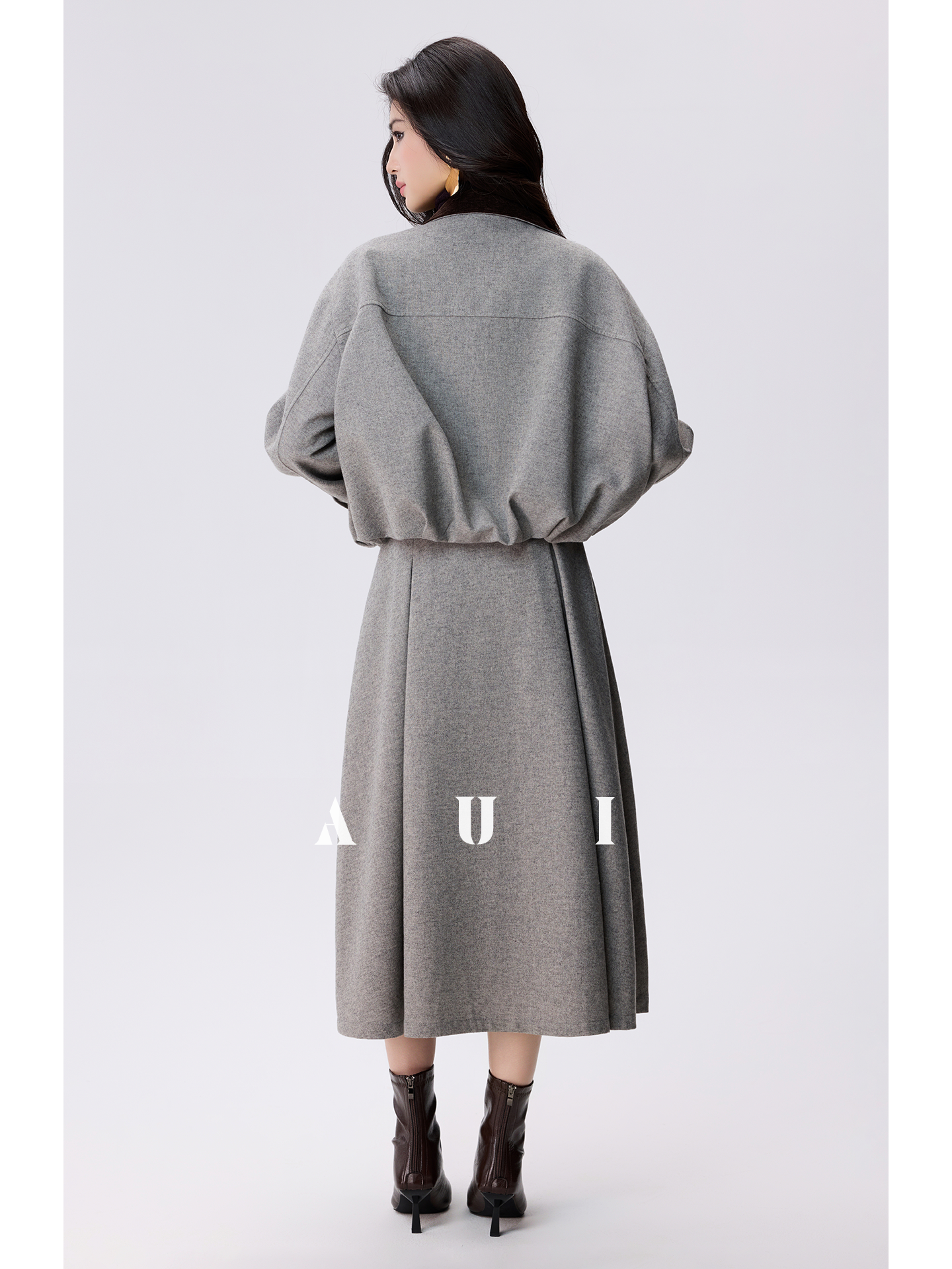 AUI Wrinkled High-Waisted Umbrella Temperament Mid-Length Skirt - PRIDE
