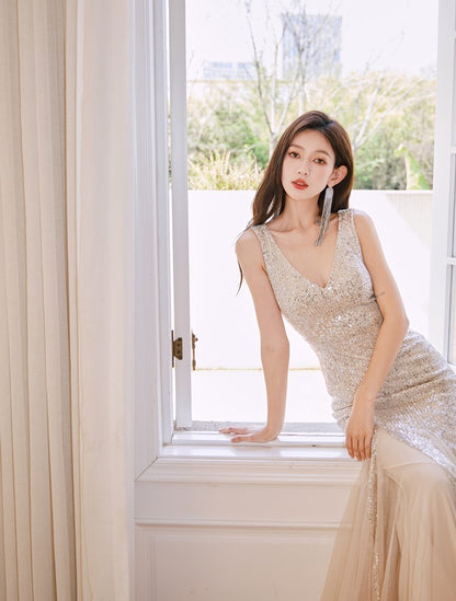 DOLLY Elegant Deep V-Neck Sleeveless Sequin Mesh Long Cocktail Dress-JUSTINA