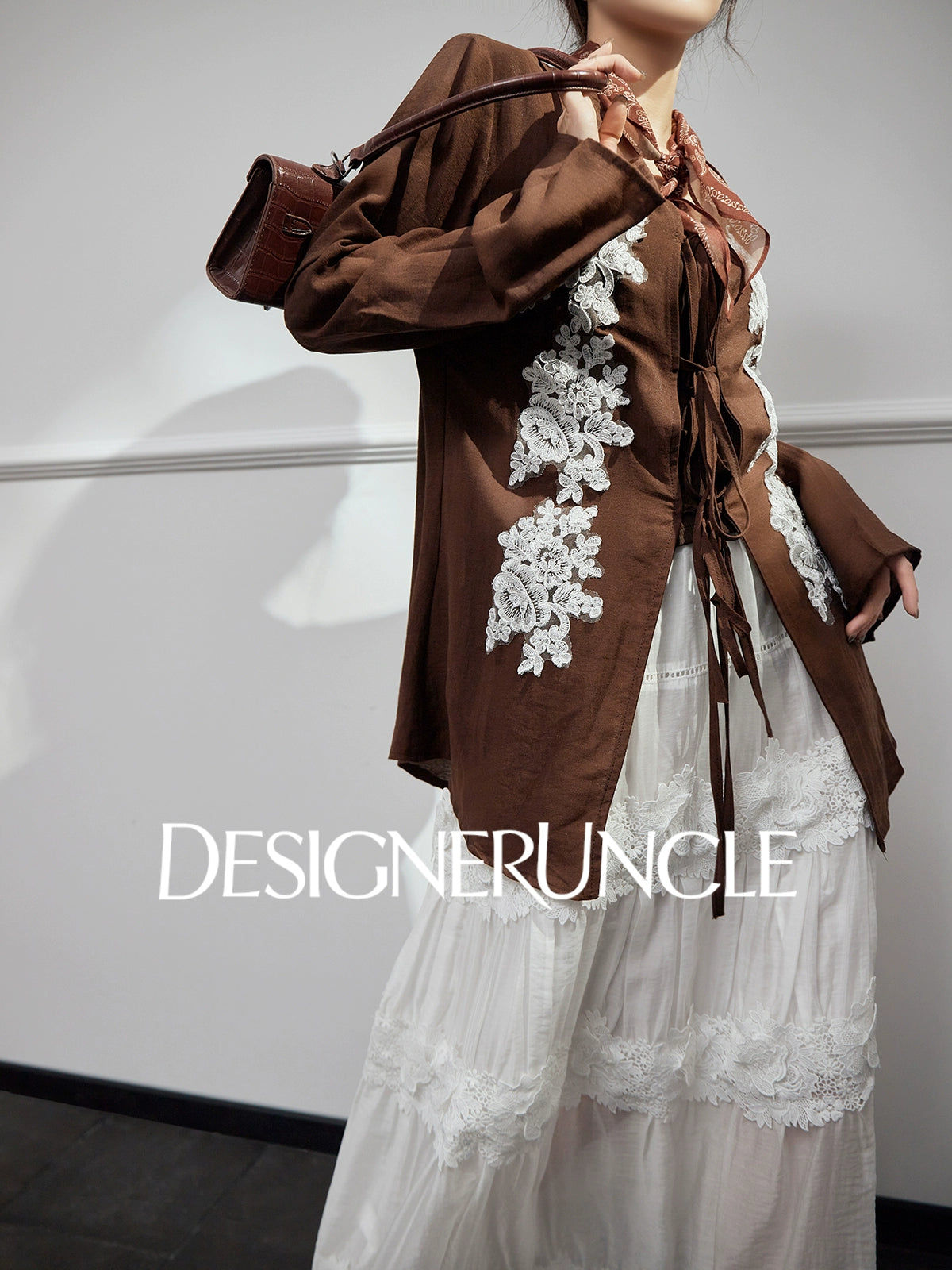 DGU "Mo Zhao" coffee new commuter retro loose Chinese embroidered top - POWER.