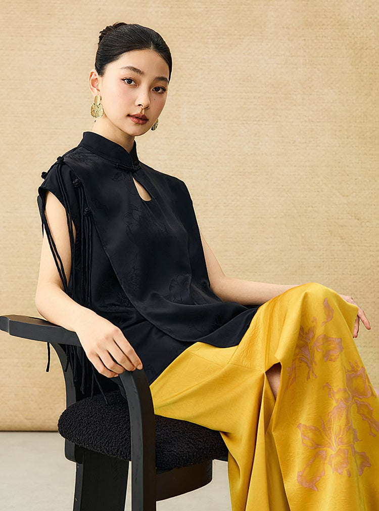 HECO Chinese Peony Buckle Short Sleeve Acetate Tassel Top - TEACH .