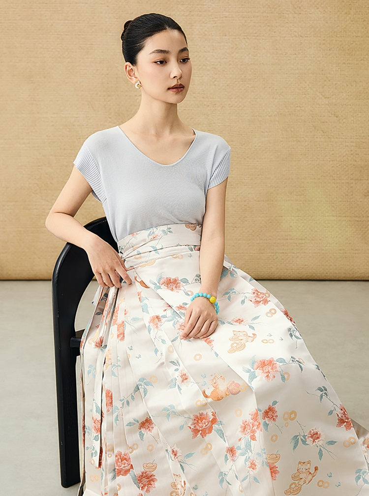 HECO Chinese Versatile Beveled Side Buckle V-Neck Knit Top - BREA.