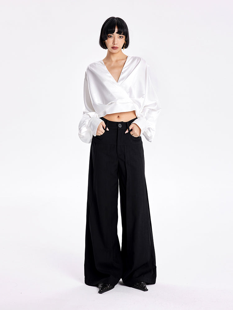 TINY IN v-neck dolman sleeve satin casual top -GAG