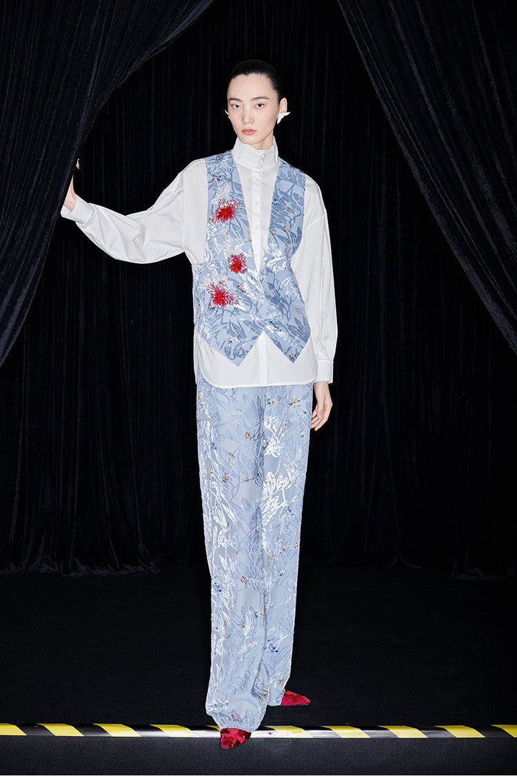 M essential Mackay designer embroidered eight treasures sedum vest -Haruyama