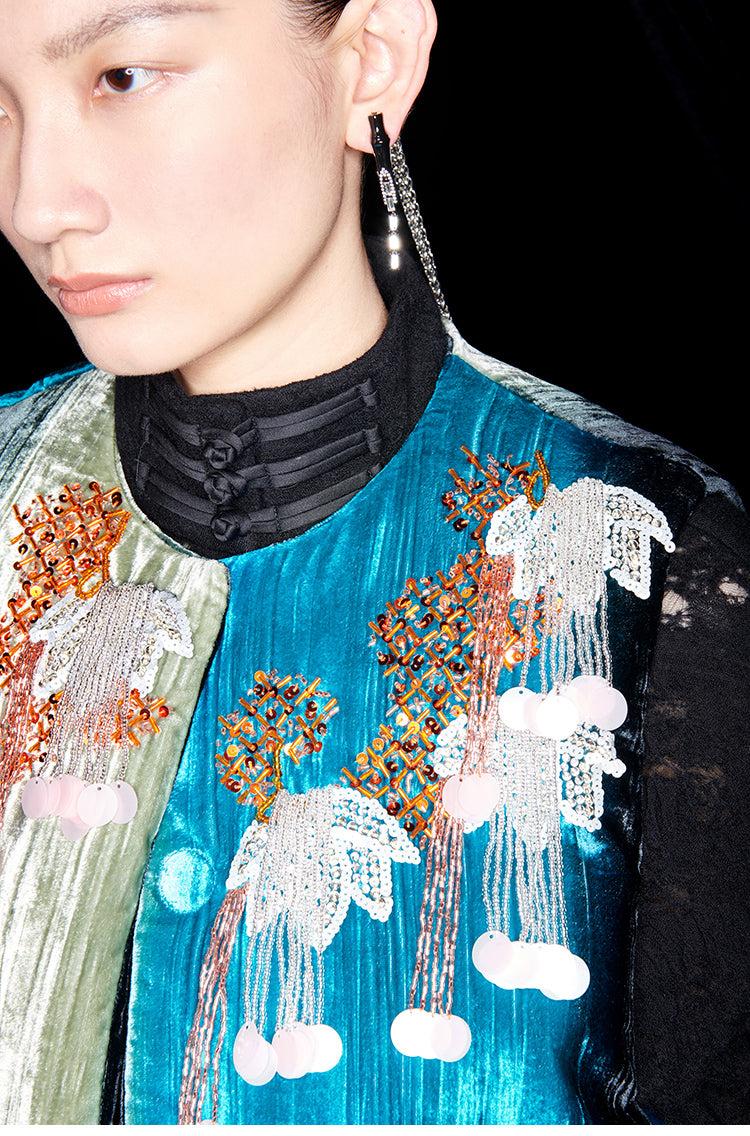 M essential Mackay designer hand-painted velvet tassel-embellished gilet - Quilse.