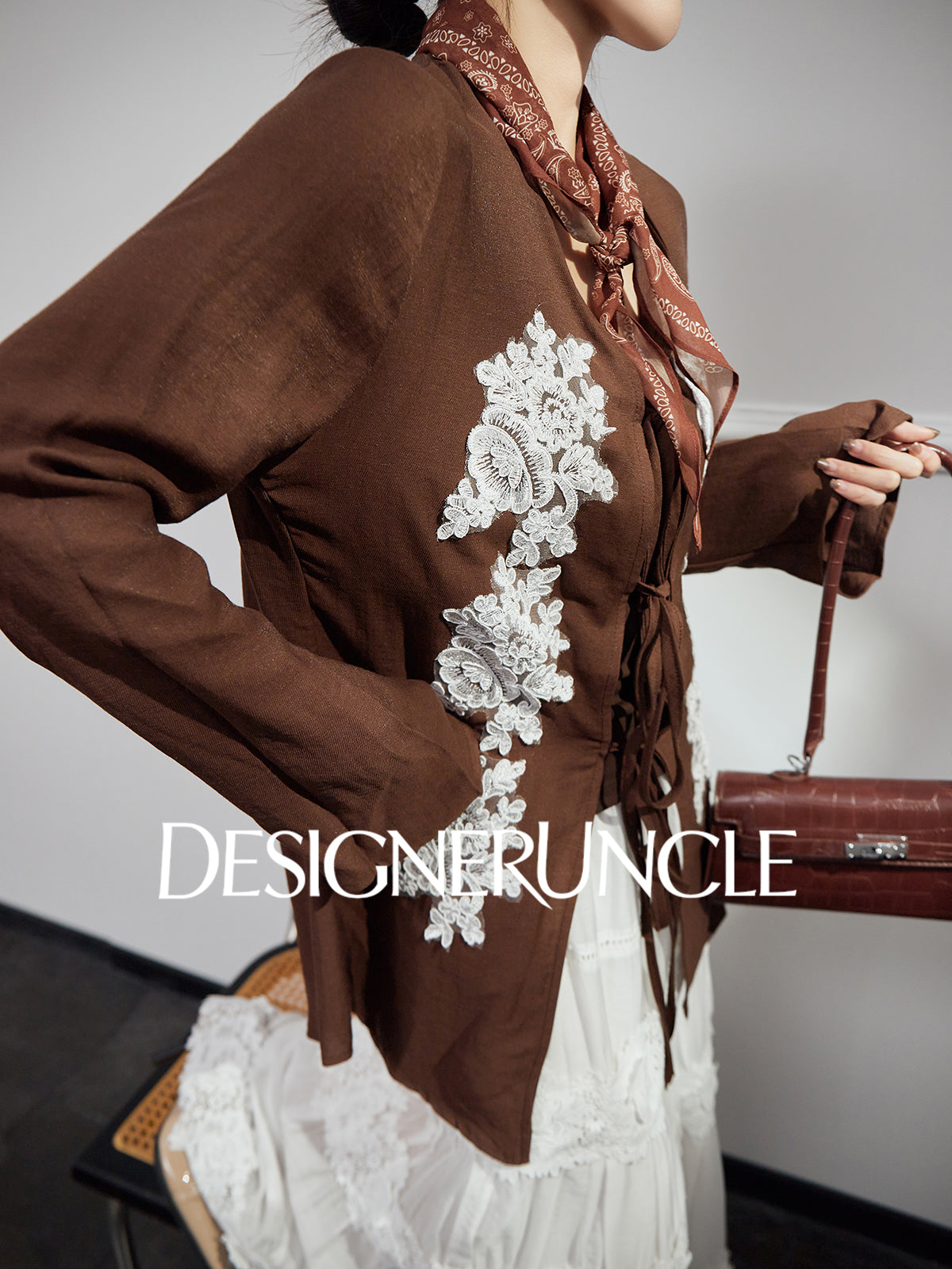 DGU "Mo Zhao" coffee new commuter retro loose Chinese embroidered top - POWER.