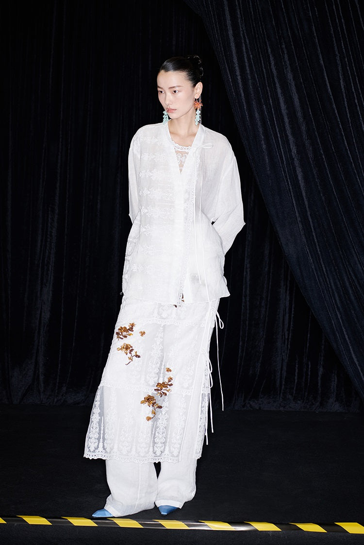 M essential Mackay designer Zen One Linen layered lace-up top - ANTSY.