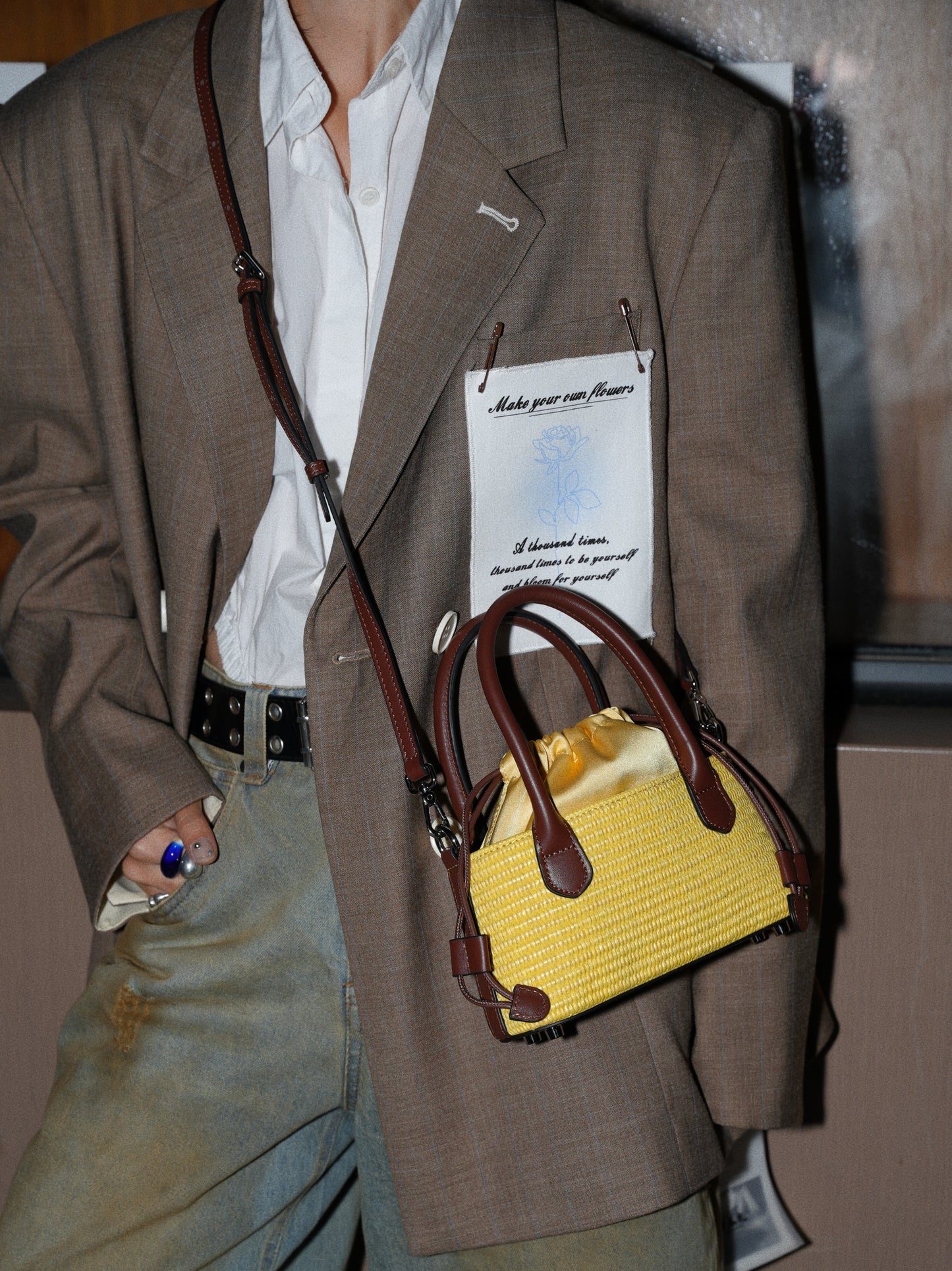 IUBALLET Elegant Woven Little Hand Bag  - PHENOM.