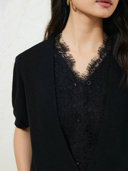 SUSHE LACE STITCHING V-NECK FIVE-QUARTER SLEEVES TWO-PIECE KNITTED TOP-EVA