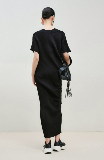 ZHUCHONGYUN Black Loose Drop Shoulder Design Knitted Dress--GRELL.