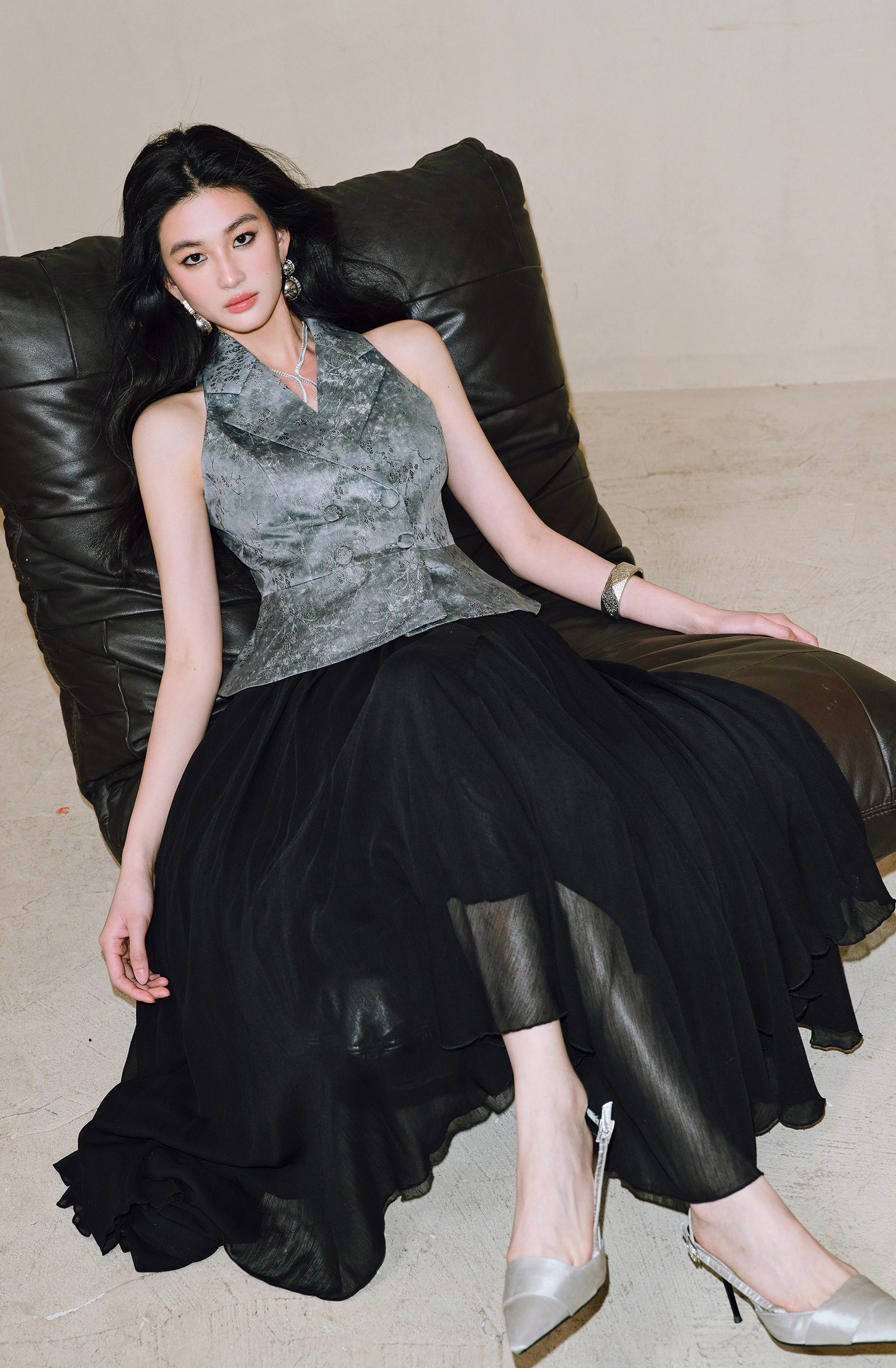 WANGXO Plum Steel Jacquard Suit-Collar Umbrella Waist Vest - VEXIS.