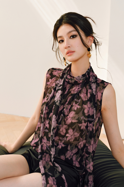 WANGXO | Stand Collar Shun Yu Wrinkled Print Sleeveless Ribbon Shirt -EVELINA.