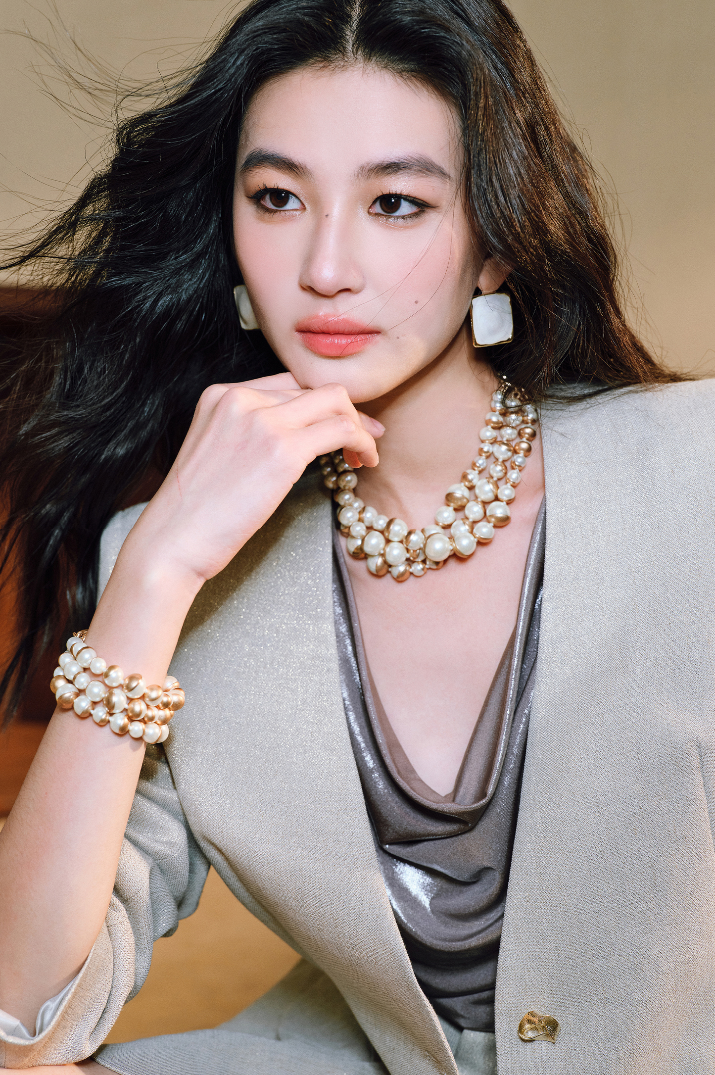 WANGXO Linen Luster Set Light-Luxury Collarless Suit & Micro A-Skirt Old Money Style- LYRAH