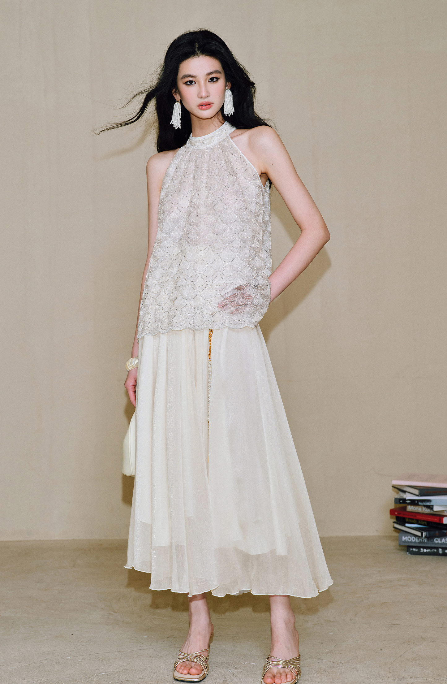 WANGXO Sequin Halterneck Top & A-Line Gauze Skirt - ZELDA.