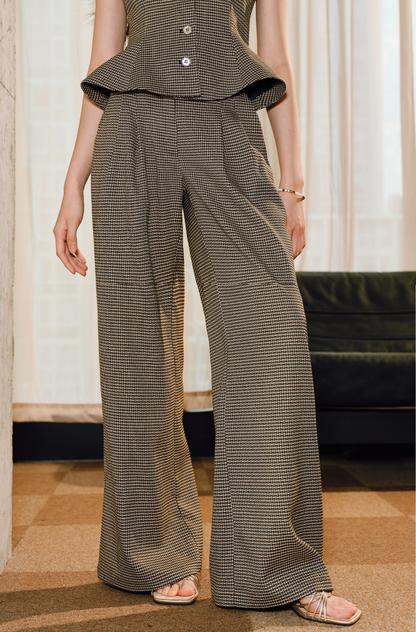 WANGXO | V-Neck Waist Ruffle Swing Sleeveless Vest Suit-ZORA.