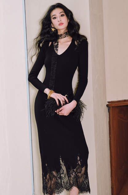 WANGXO | Merino Wool Knit with Panelled Eyelash Lace Slim Dress -NÉRO.