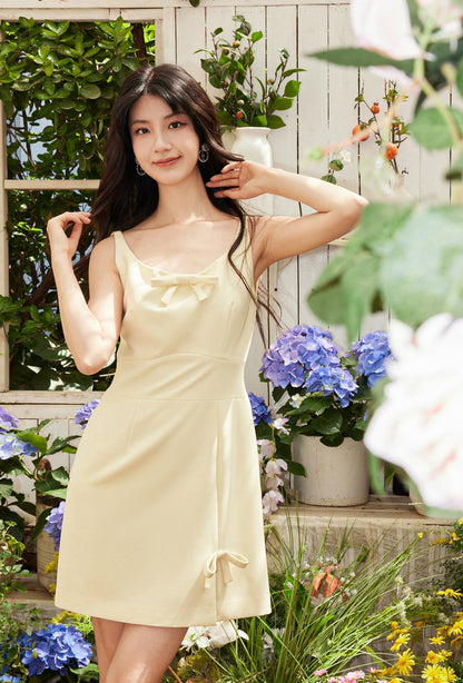 YES BY YESIR | Ye Qians Yellow Bow Slit Dress with Starlet Silhouette -ALIONA.