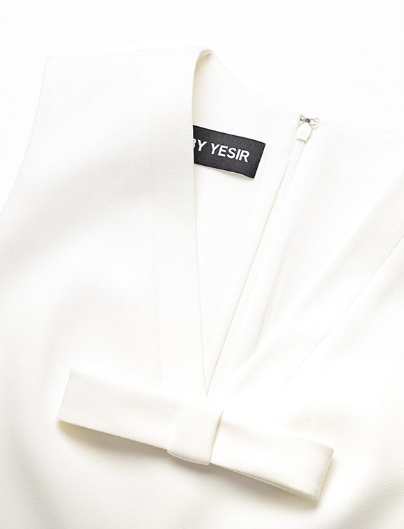 YES BY YESIR | Ye Qians Sleeveless V-Neck Dress with Straight Silhouette -AMIRELLE.