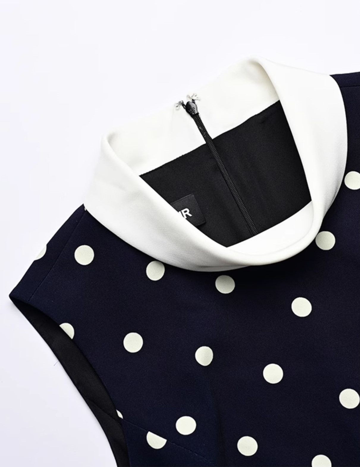 YES BY YESIR | Ye Qian Polka Dot Print Sleeveless Dress with Loop Knot & Deconstructed Charm-GENEVA.