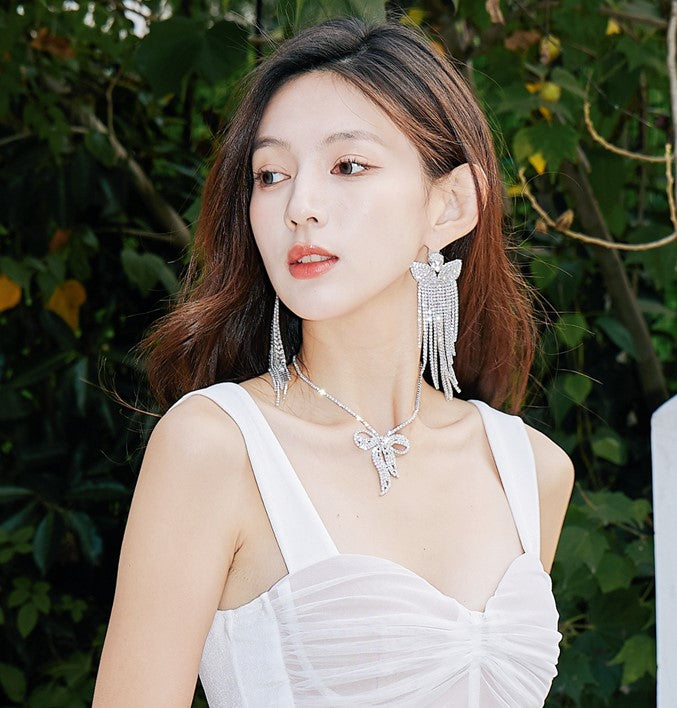 DOLLY Elegant White Diamond Tassel Earring-NONNA