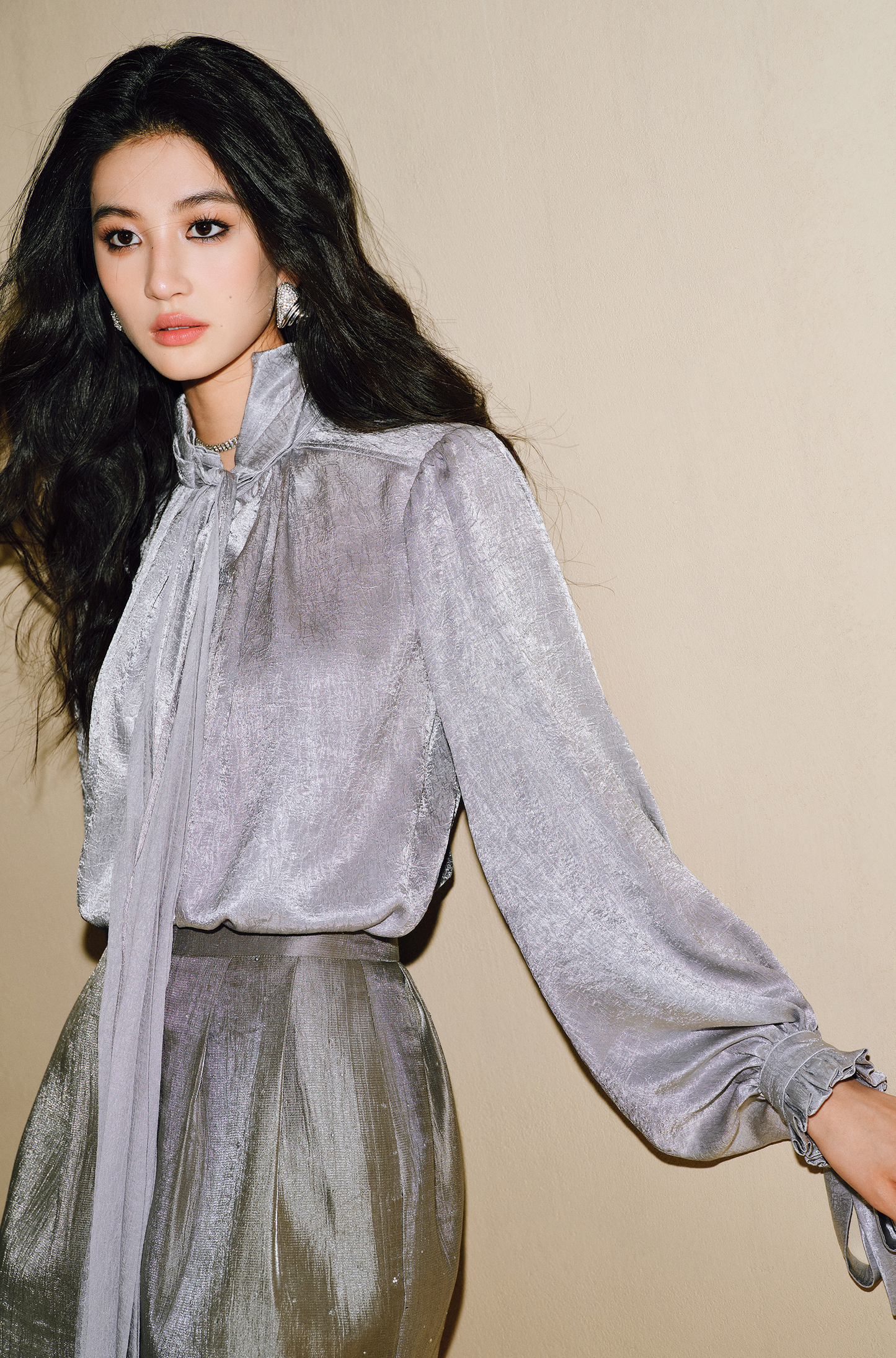 WANGXO | Glossy Satin Scratch & Bright Silk Interlace Pleated Streamer V-Neck Shirt -FÍYA.