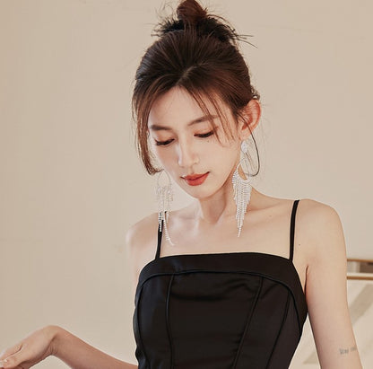 DOLLY High End Rhinestone Tassel Clip Earring-ARIA