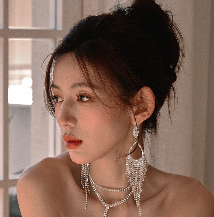DOLLY High End Rhinestone Tassel Clip Earring-ARIA