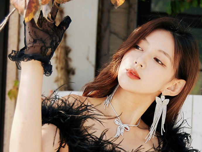 DOLLY Elegant White Diamond Tassel Earring-NONNA