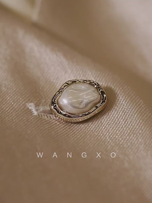 WANGXO | Silk Brocade Shaved Shoulder Vest Top & Tailored Pants Set  -NOOR