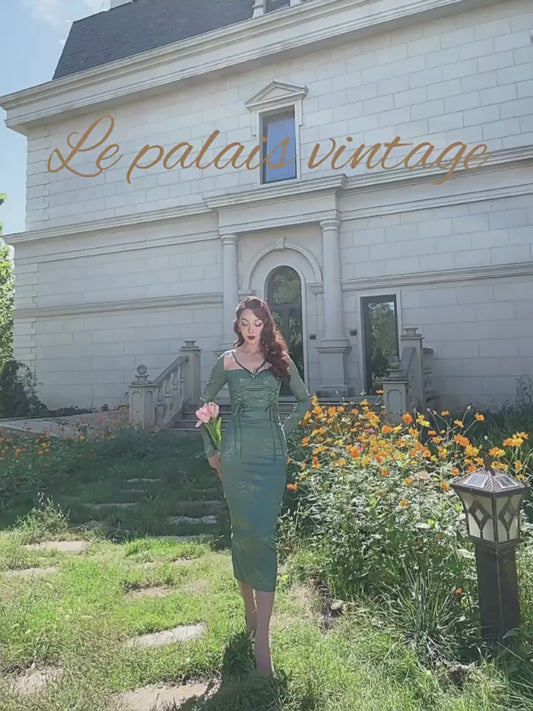 Le Palais Vintage Elegant Long Sleeve Lace-up Corset Maxi Dress-Olive.