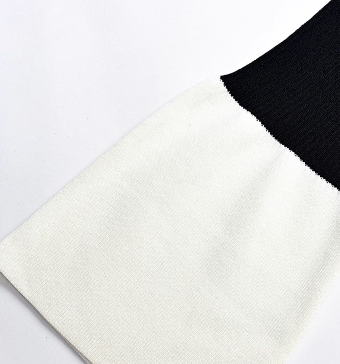 YES BY YESIR  one-shoulder pullover wool knit top - PROF.