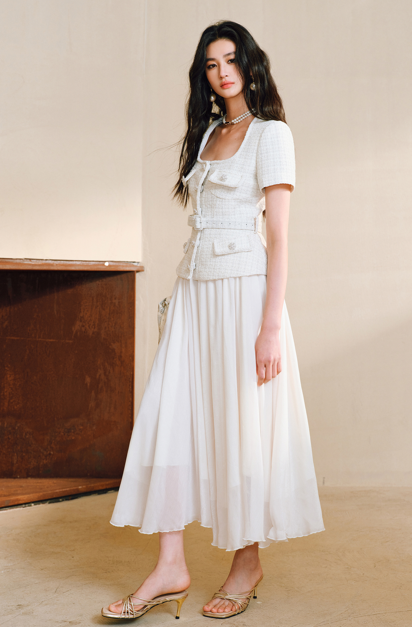 WANGXO Filigree Lumina Top High-End Delicate Webbing Belt & Square Neckline - MIRNA