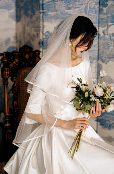 Early Spring 2023 original new soft satin one-shoulder wedding dress bride- Thousand Birds