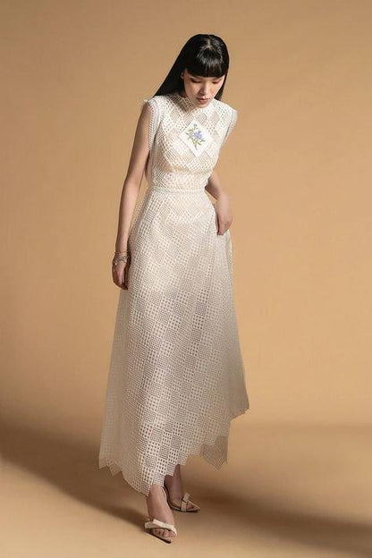 Sleeveless High Neck Mesh Panel Embroidery Maxi Dress- MAI XL Sleeveless High Neck Mesh Panel Embroidery Maxi Dress- MAI XL
