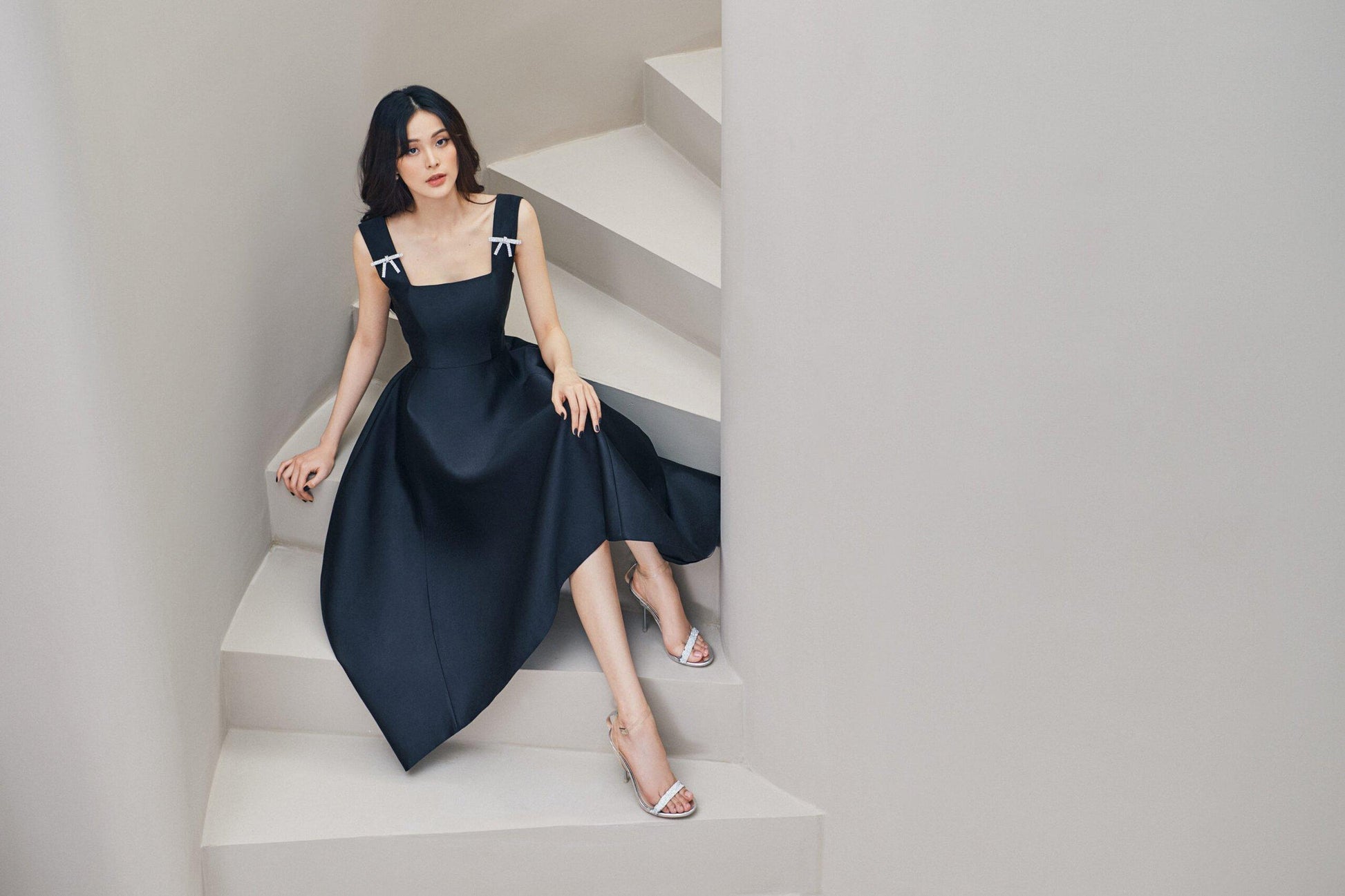 Black Midi Dress-Luna M / Black Black Midi Dress-Luna M / Black