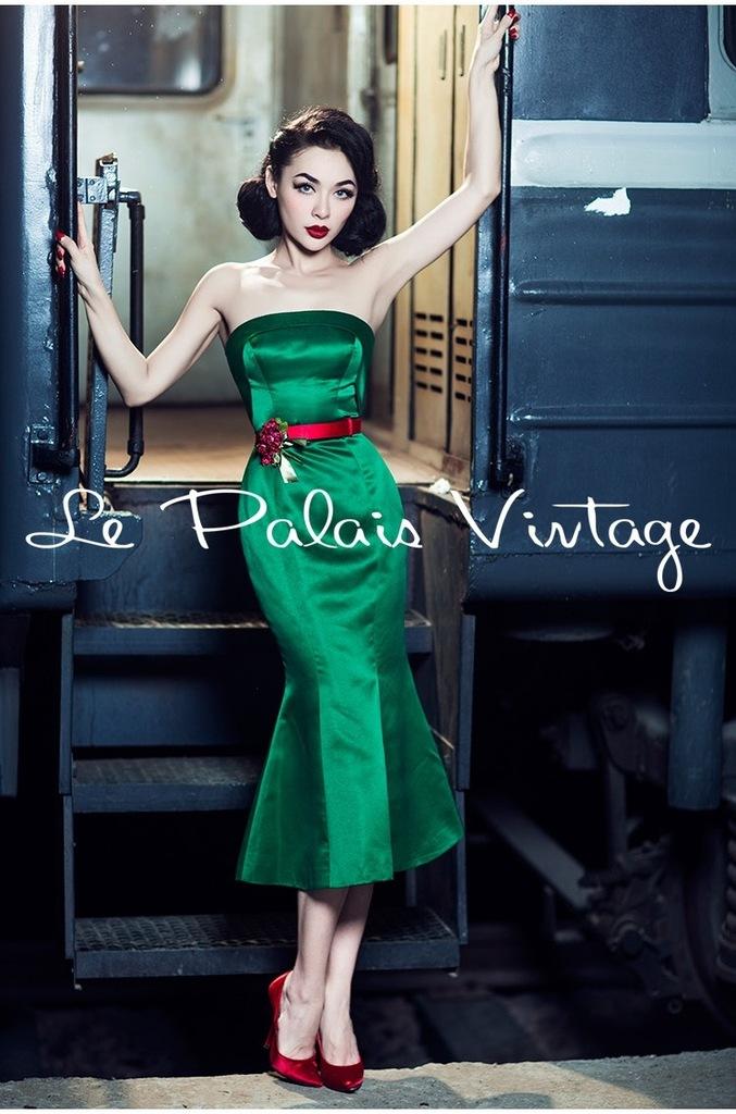 Le Palais vintage retro strapless emerald trumpet mermaid dress- Aeli