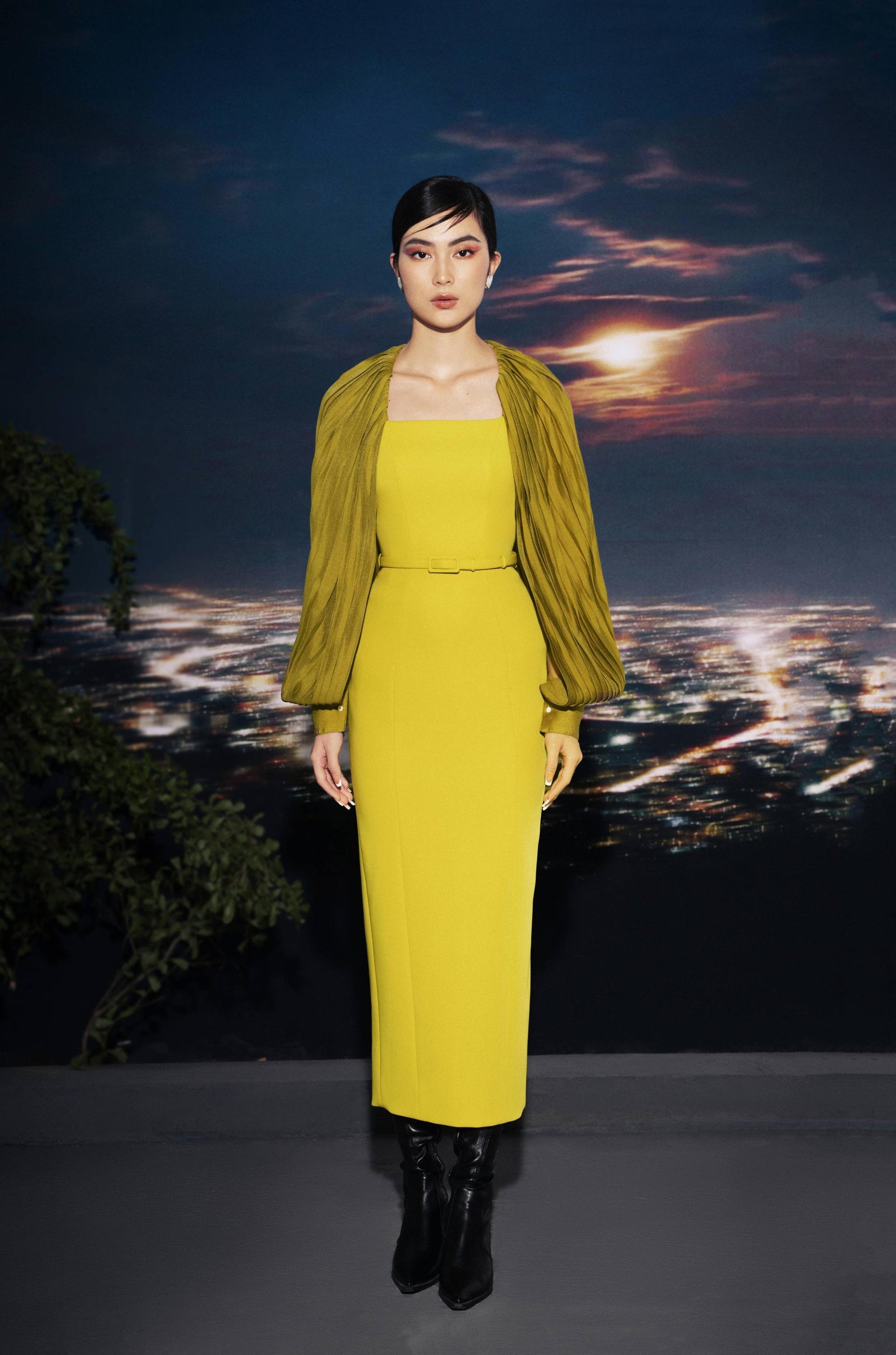 mustard pleated dress Sunflower Mustard Pleated Dress Large