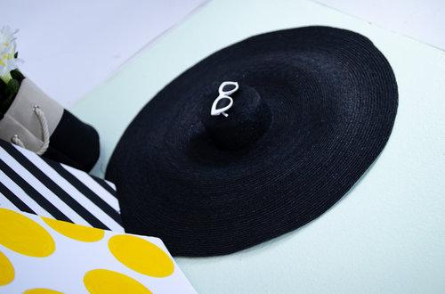 Designer inspired Large oversized beach vacation sun brown woven straw sun hat- Mondavi Black