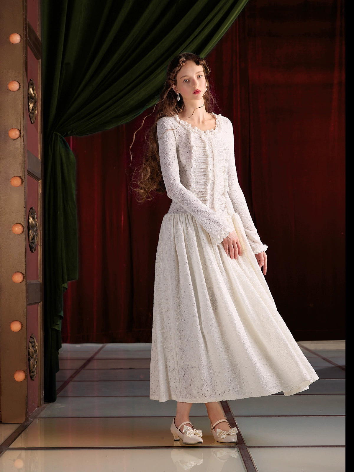 New 2022 V Neck Velvet Long Sleeve Occasion Dress Elegant & Glamorous For  Prom & Special Occasions From Longzhiwen, $100.38 | DHgate.Com