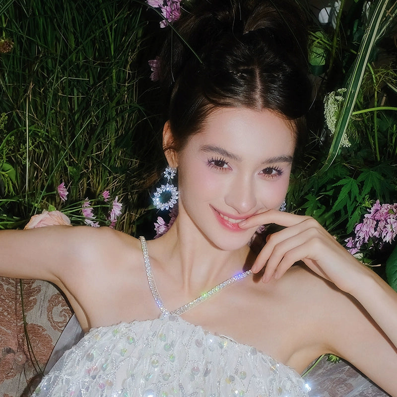 Wardrobes by Chen Luxury Light Bow Diamond Tassel Earrings-Sola