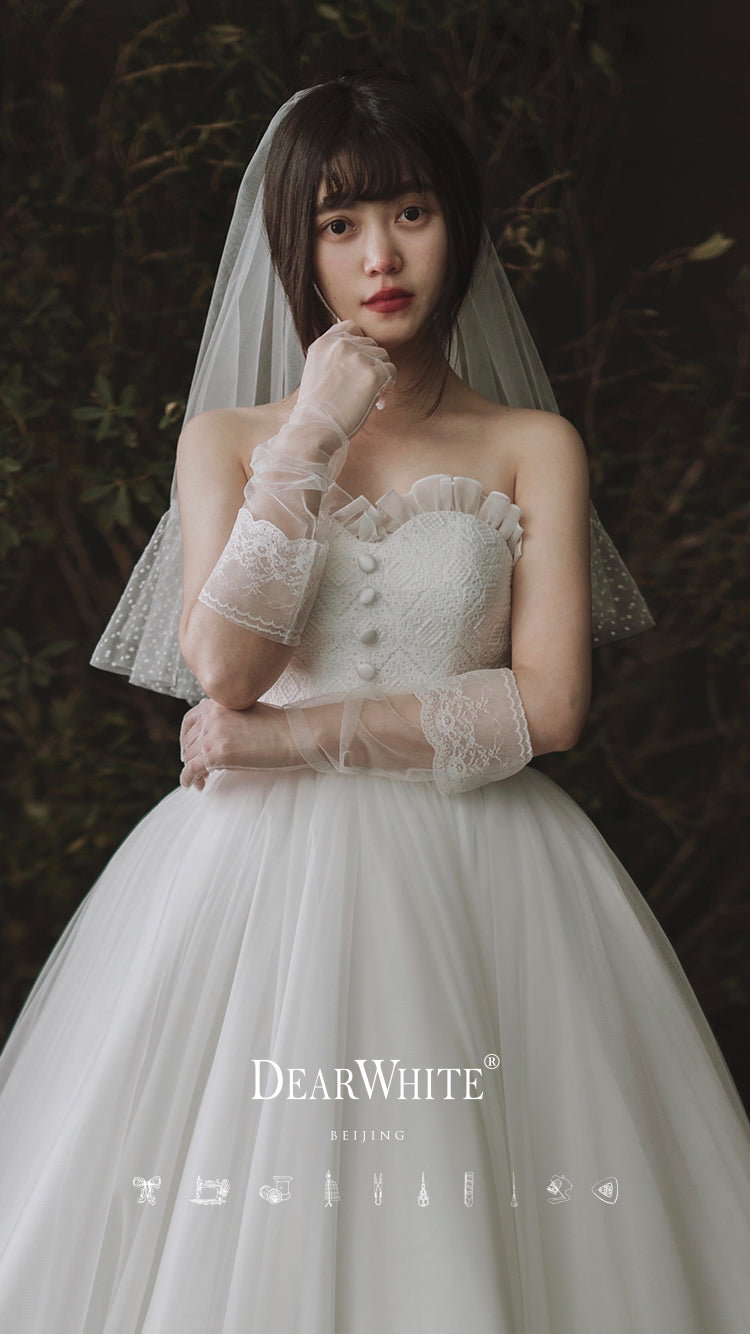 Early Spring 2023 Pompom Nodding Veil Bride's  Wedding Dress Small Headwear- Yun