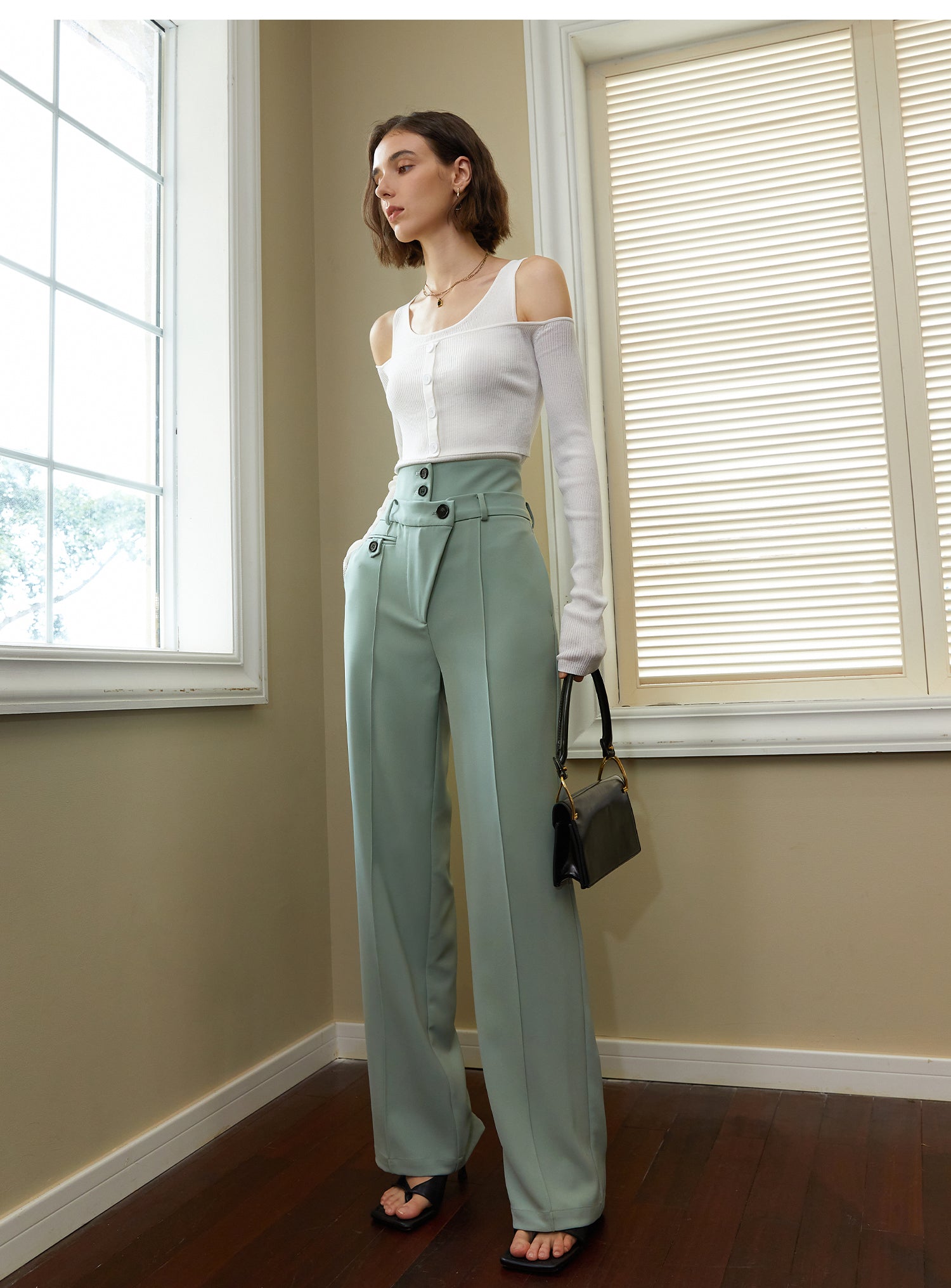 Asymmetrical High Waist, Regular Thickness,Pockets Wide Length Trousers-Copa L Asymmetrical High Waist, Regular Thickness,Pockets Wide Length Trousers-Copa L