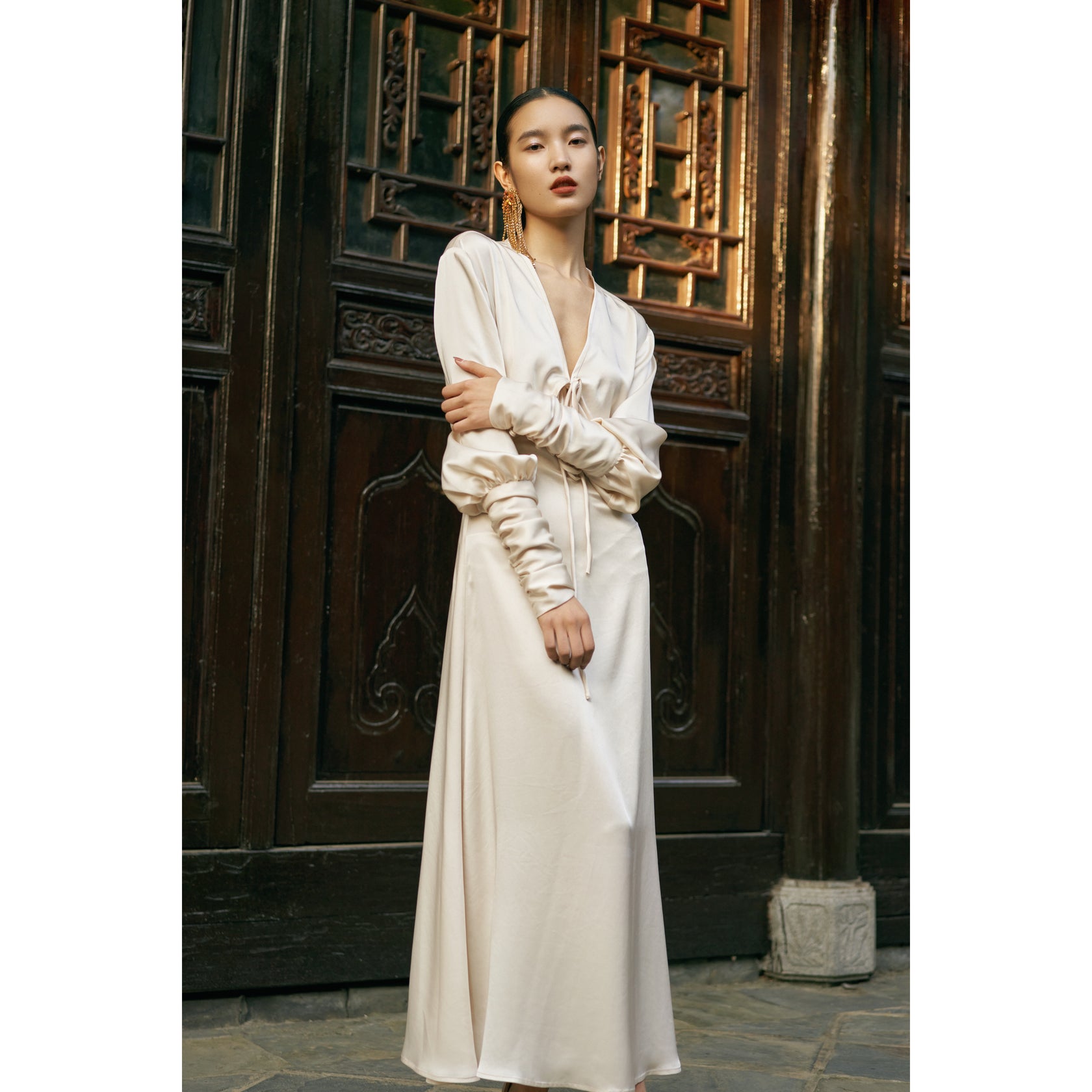 V-Neck Stretch Satin Slimming Dress With Slit Gold